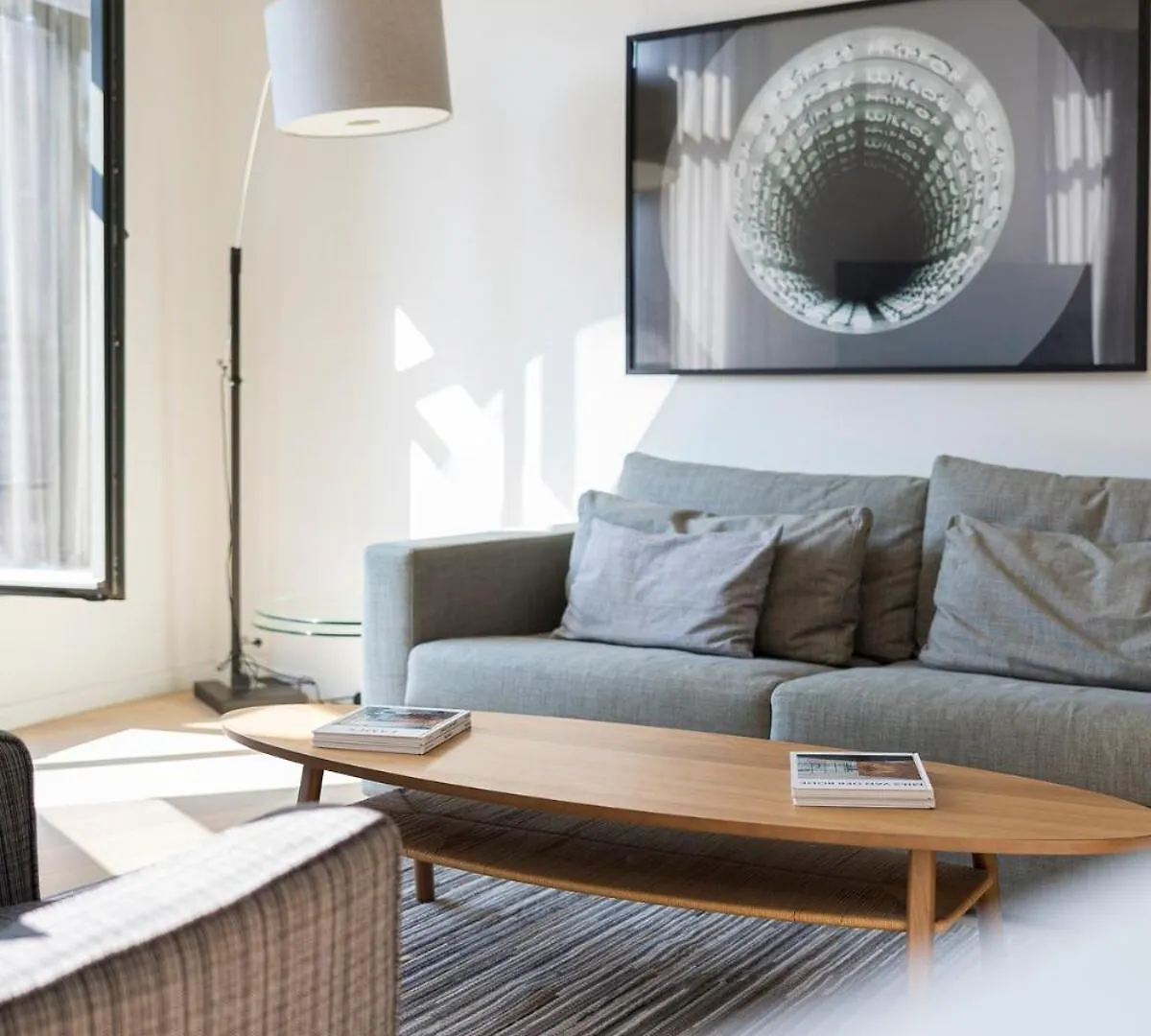Downtown Brussels Splendor Suites III 0*,