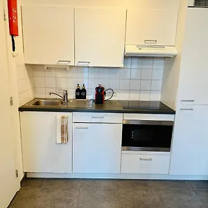 Urbanstay In Charming Sablon Apartment